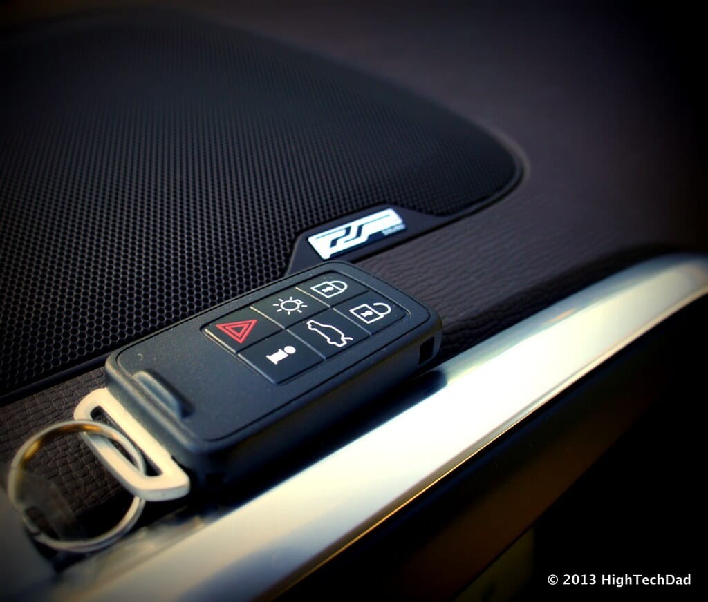 Car key fob, also known as a remote car key, used for locking, unlocking, and remote start functionalities.